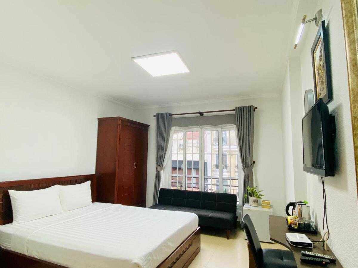 Lila Hotel & Apartments Хошимін Екстер'єр фото